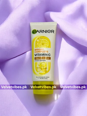 Garnier Bright Complete Vitamin C Face Wash