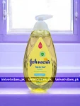 Johnson’s Top-to-Toe Hair & Body Baby Bath