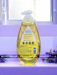Johnson’s Top-to-Toe Hair & Body Baby Bath