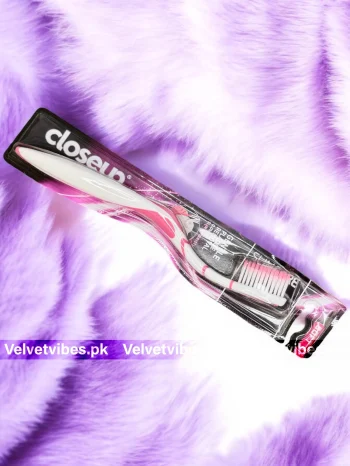Close Up Soft & Gentle Toothbrush